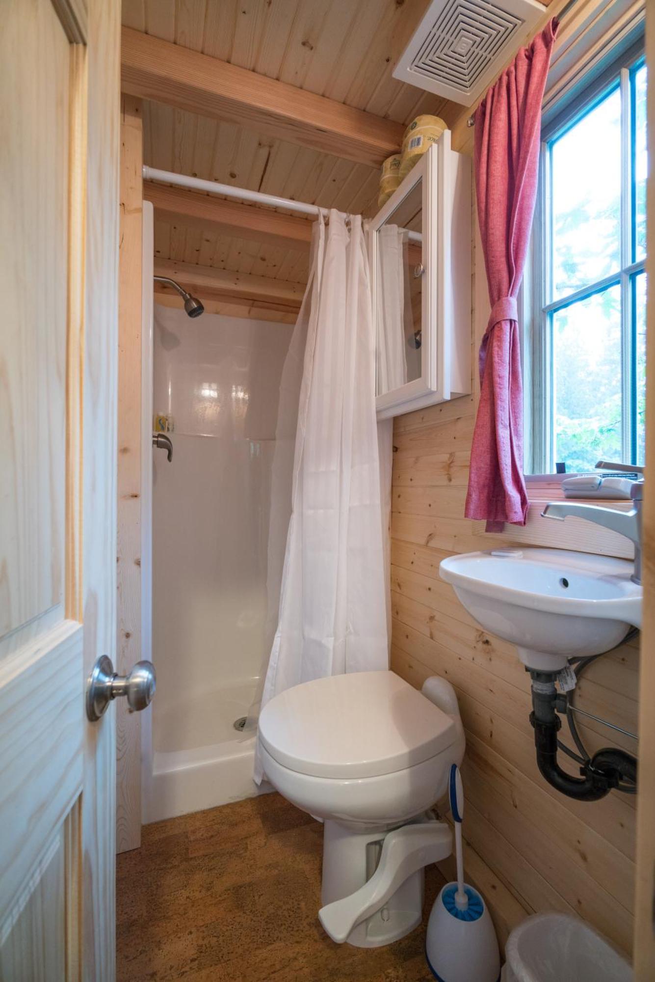 Mt Hood Tiny House Village Welches المظهر الخارجي الصورة