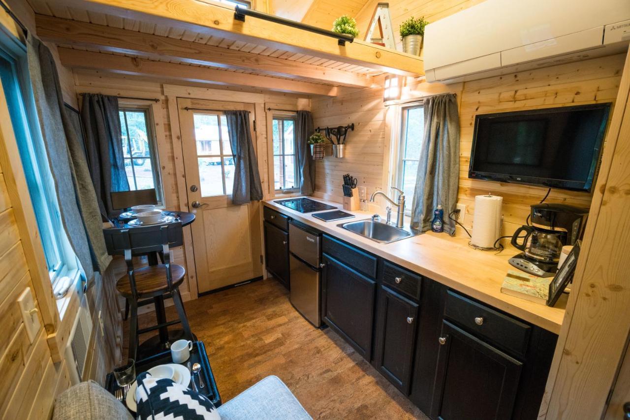 Mt Hood Tiny House Village Welches المظهر الخارجي الصورة